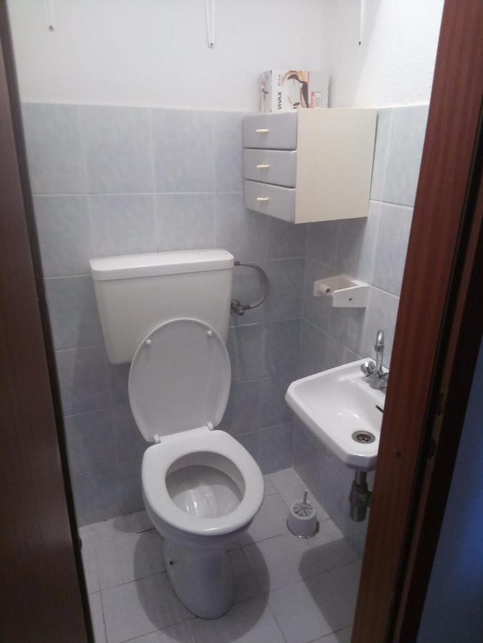 Apartments Tomisa Спліт Екстер'єр фото