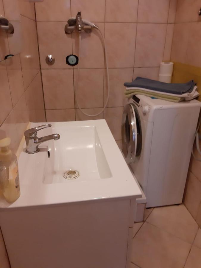 Apartments Tomisa Спліт Екстер'єр фото