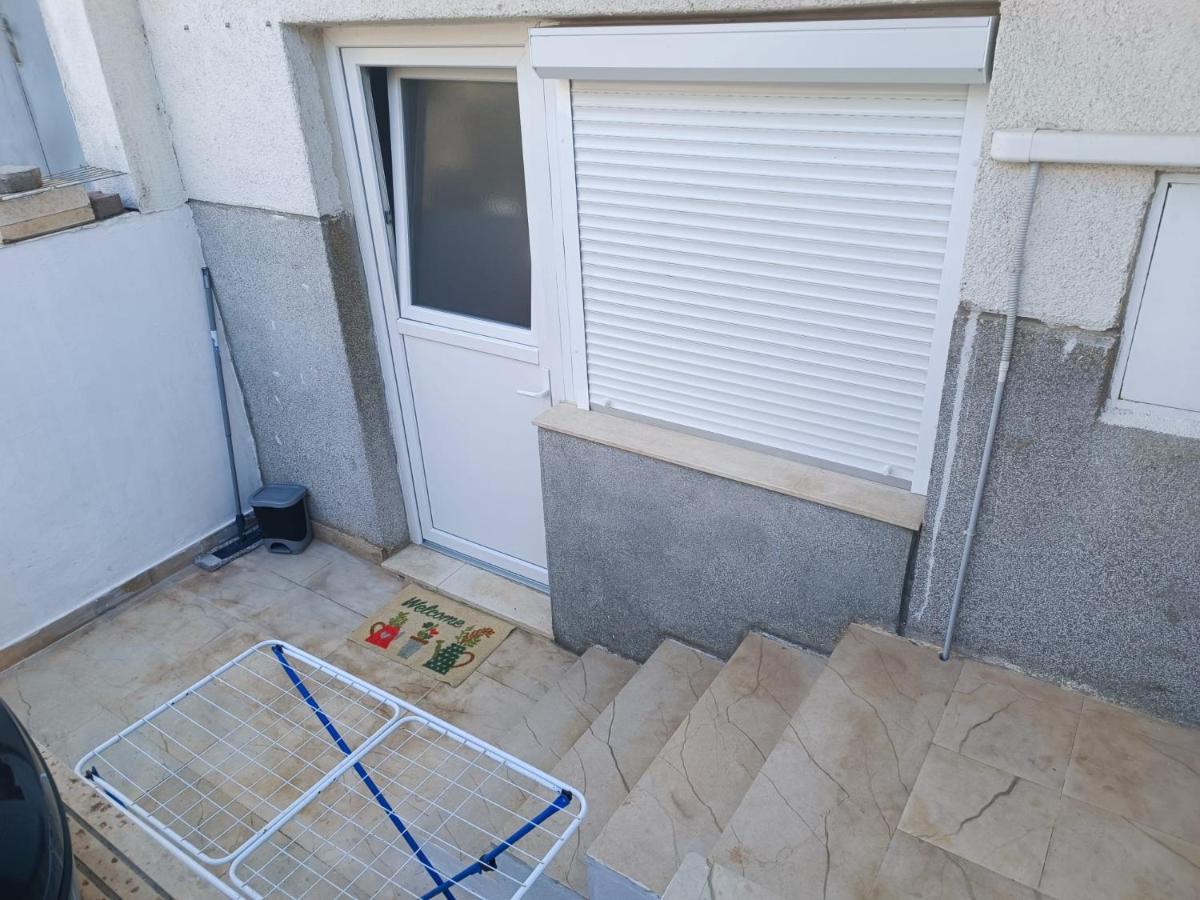 Apartments Tomisa Спліт Екстер'єр фото