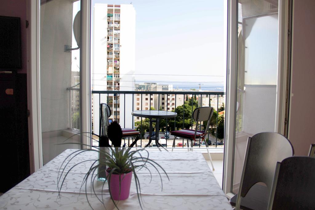 Apartments Tomisa Спліт Номер фото