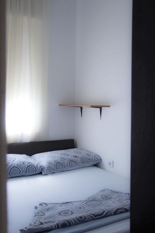 Apartments Tomisa Спліт Номер фото